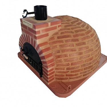 WOOD-FIRED OVEN FINISHED IN RUSTIC MUDEJAR BRICK